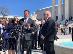 Governor Arnold Schwarzenegger Took his Mission to Terminate Gerrymandering to DC