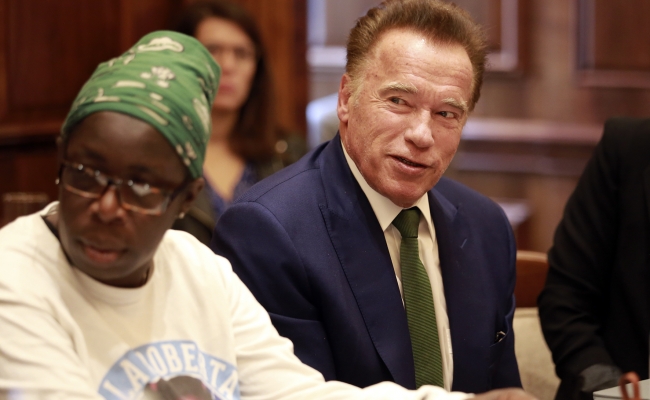 Arnold Schwarzenegger and Rosamund Adoo-Kissi-Debrah discuss the importance of making pollution visible.